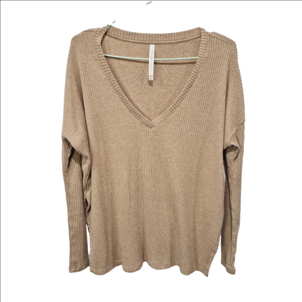 Babaton Traverse Longsleeve Ribbed Oversized V-Neck
